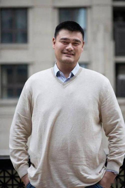 想知道姚明多高多重吗？这里有你想要的答案！