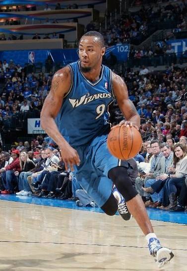 拉沙德·刘易斯：一位传奇球星的NBA生涯全记录
