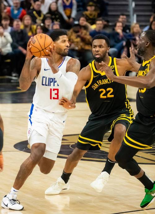 NBA常规赛：快船117-124不敌雄鹿，详细战报