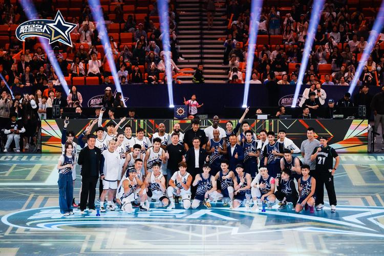 新浪体育新闻：NBA、中超、足球，你想看的体育资讯都在这里！