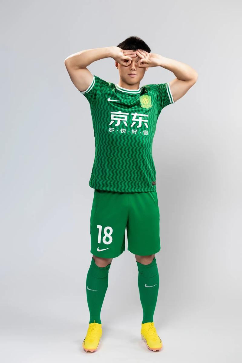 北京国安新赛季主帅人选预测：谁将执教国安？