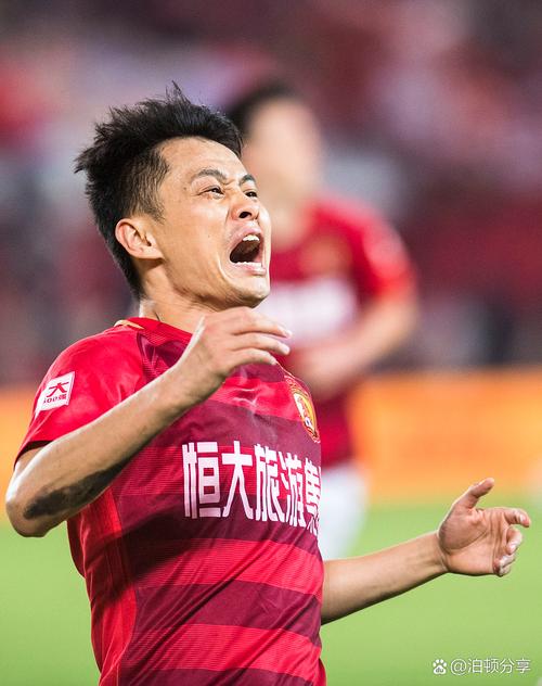 震惊！国足球员真实工资曝光，你绝对想不到！