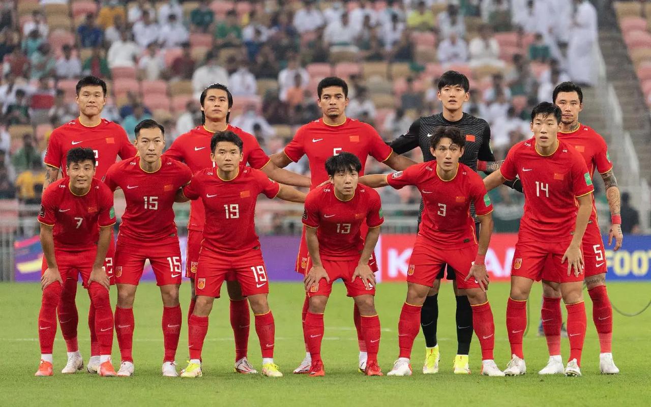 亚洲杯：中国男足征程回顾，期待未来更辉煌！