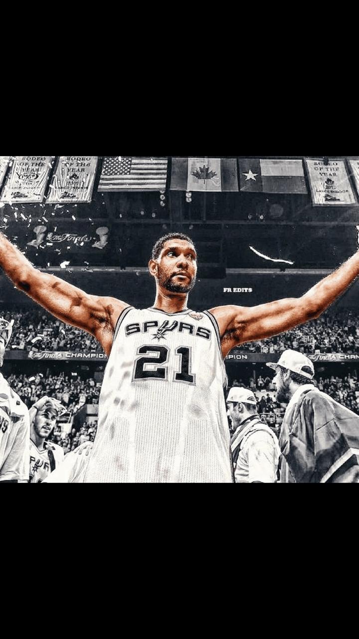 蒂姆邓肯多高？石佛身高揭秘，NBA巨星的惊人数据！