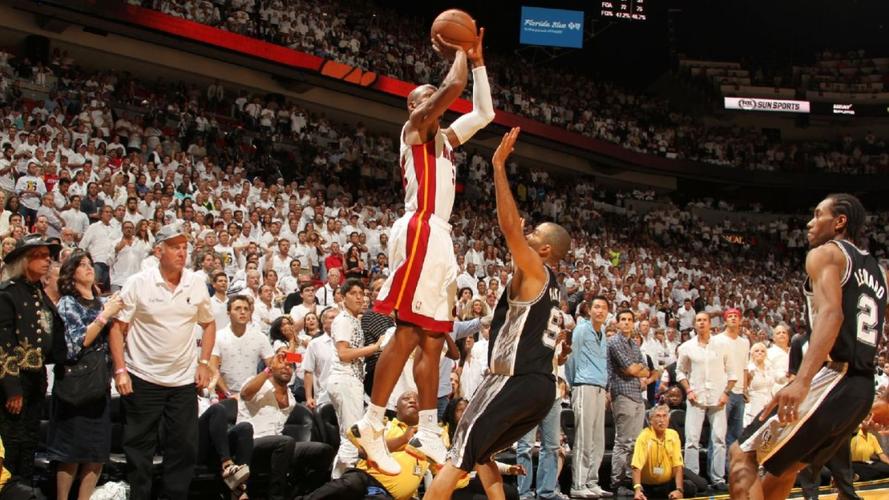 NBA历史经典时刻：那些令人难忘的比赛瞬间！