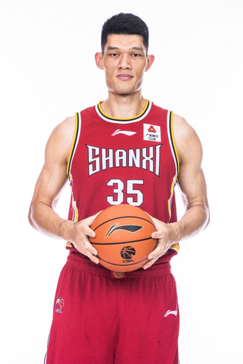 葛昭宝去哪了？山西男篮队长未来动向引发关注