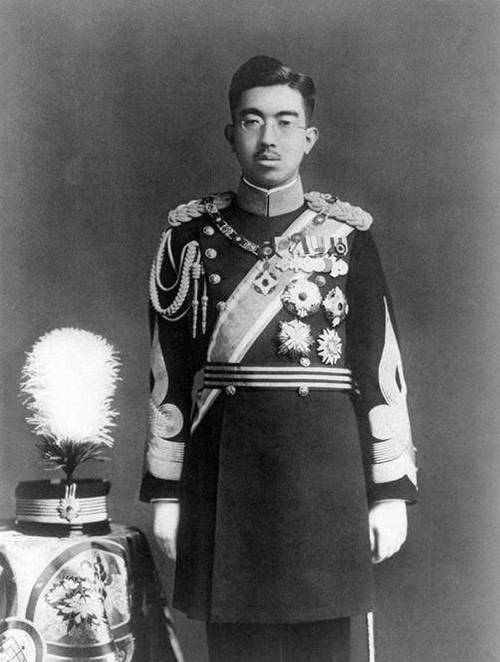 想了解日本天皇？带你认识日本皇室和天皇的历史