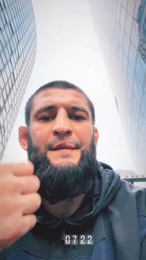 格斗选手奇马耶夫哪里人？揭秘他的国籍！