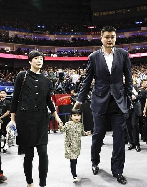 姚明有几个妻子？这个问题终于有答案了！