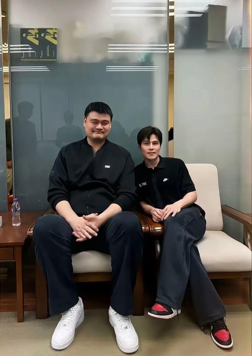 姚明出什么事了？知情人透露背后真正原因！