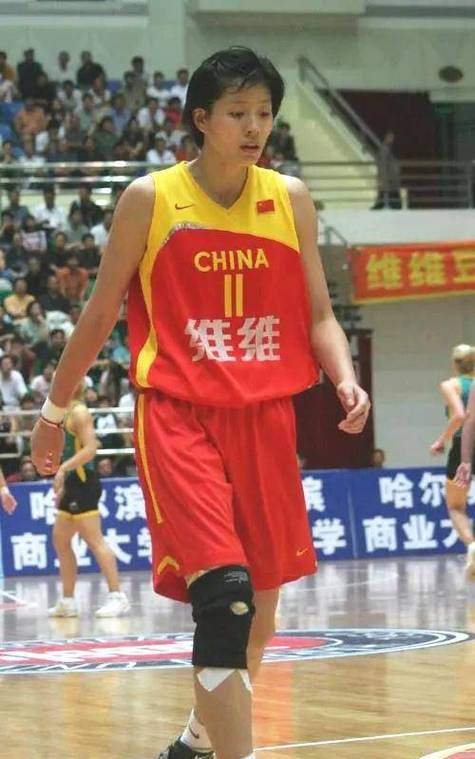 姚沁蕾9岁多高？姚明女儿身高惊人，遗传基因太强大！