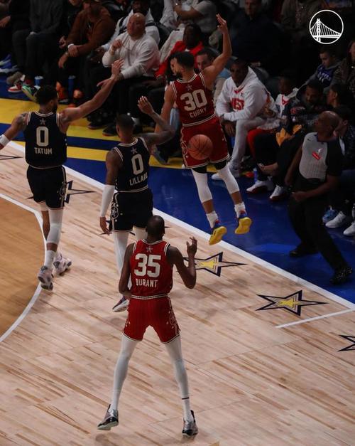 NBA比赛在哪看？高清直播平台推荐，让你不错过精彩瞬间！