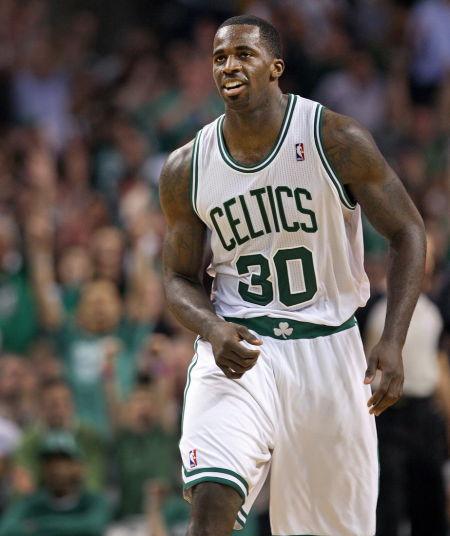 布兰登巴斯去哪了？前NBA球员现状大揭秘