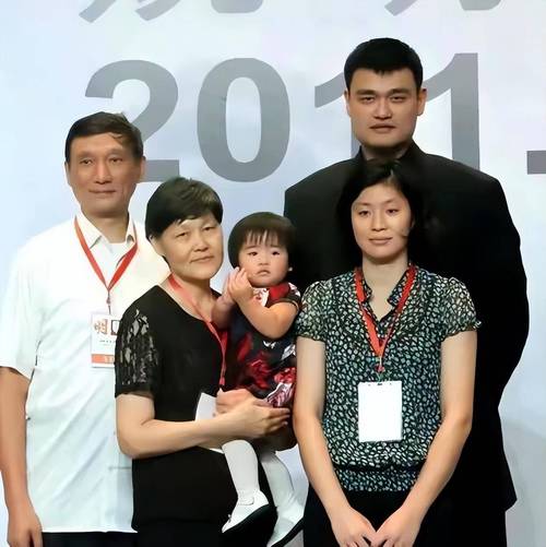 姚明是巨人症吗？听听医学专家怎么说！
