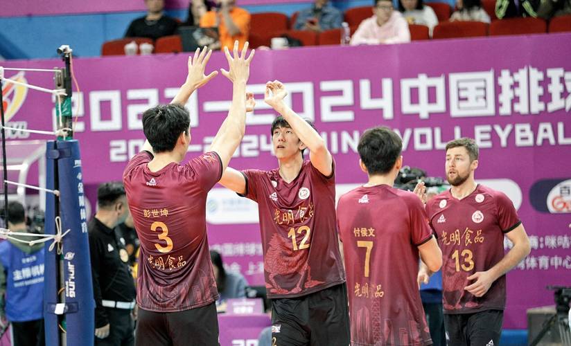 中国男排实力如何？跟以前比是进步还是退步？