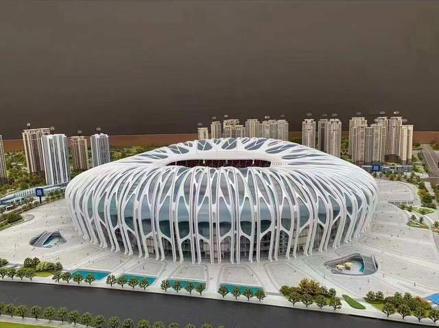 大家关心的恒大足球场，到底还建不建？