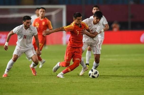 国足为什么那么臭？揭秘中国足球的那些事儿！