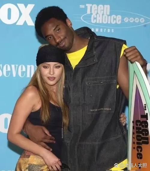 科比一生几个女人？揭秘篮球巨星的感情生活！