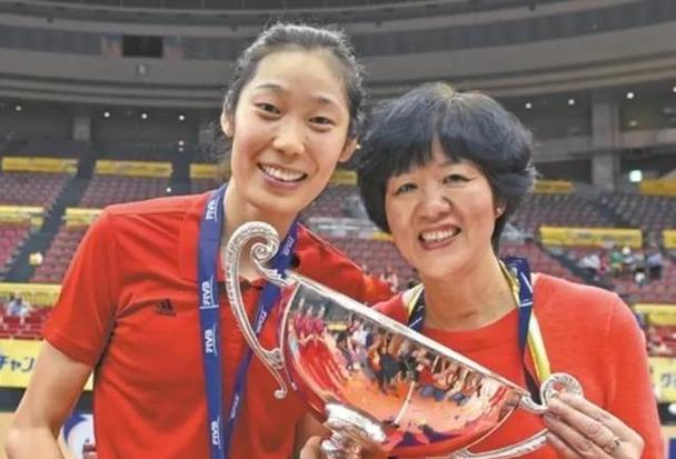 朱婷身高198厘米是真的吗？一探女排冠军的成长之路