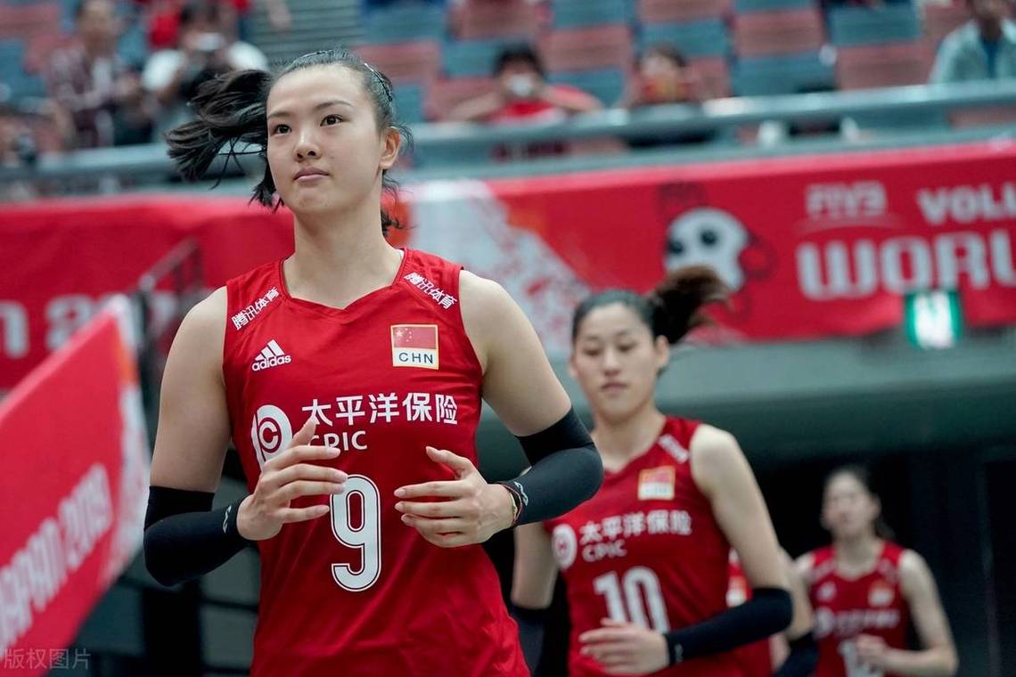张常宁出什么事了？女排冠军赛后突然退赛引热议