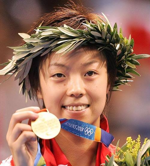 世锦赛张怡宁憾获银牌，究竟输给了哪位高手？