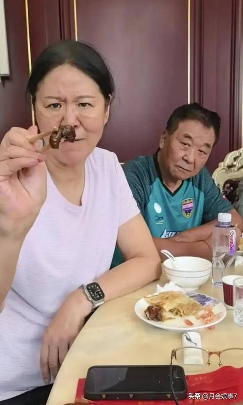 郎平移民美国原因揭秘：家庭团聚还是另有打算？