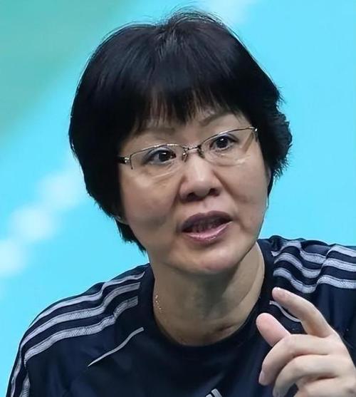 郎平眼中的朱婷：实力担当，值得信赖的女排队长