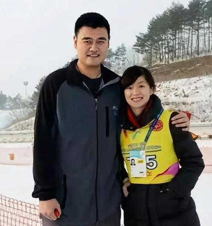 姚明老婆身高多高？190cm的叶莉有多优秀？