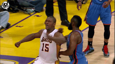 NBA拳击惨案：究竟是谁一拳打出对手脑浆？