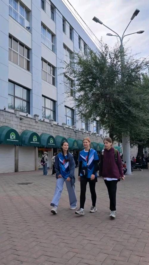 俄罗斯人口多少亿？地广人稀的真相与汽车保有量