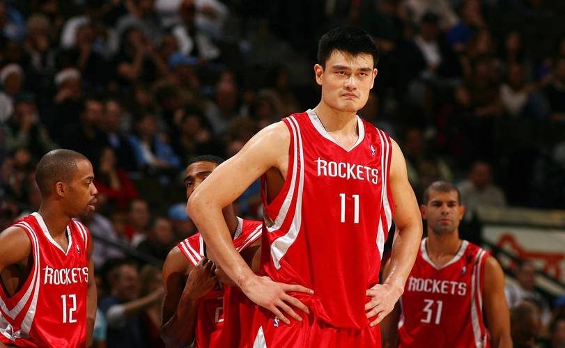 NBA赛场上有哪些中国人？7位中国球员NBA生涯回顾