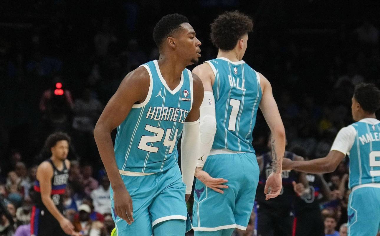 NBA黄蜂队现在叫什么名字？球队更名历史大起底