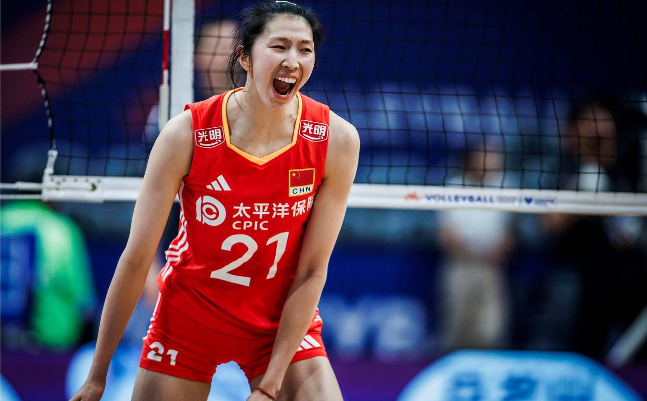 中国女排近期比赛表现怎么样？实力分析与点评