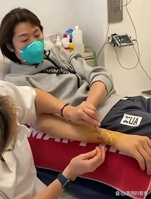 朱婷手腕怎么受伤的？真相还原：救球扑广告牌细节！