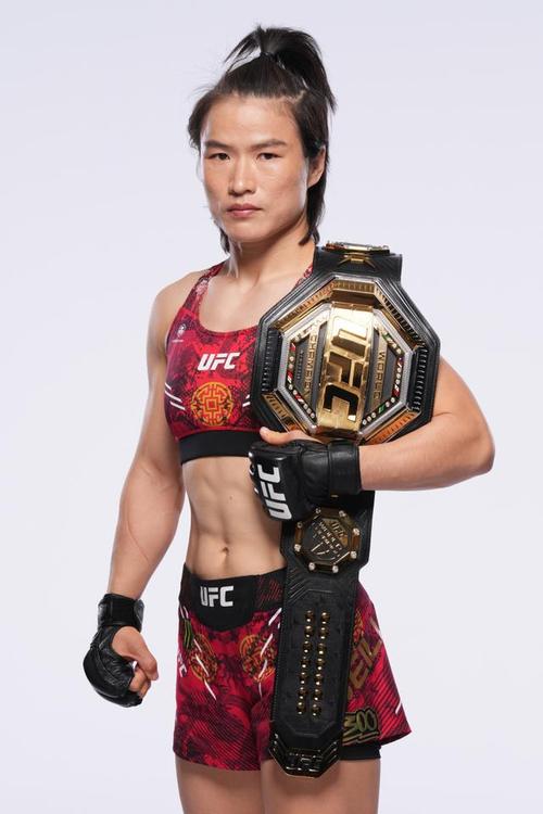UFC最厉害的是谁？盘点UFC历史最强王者！