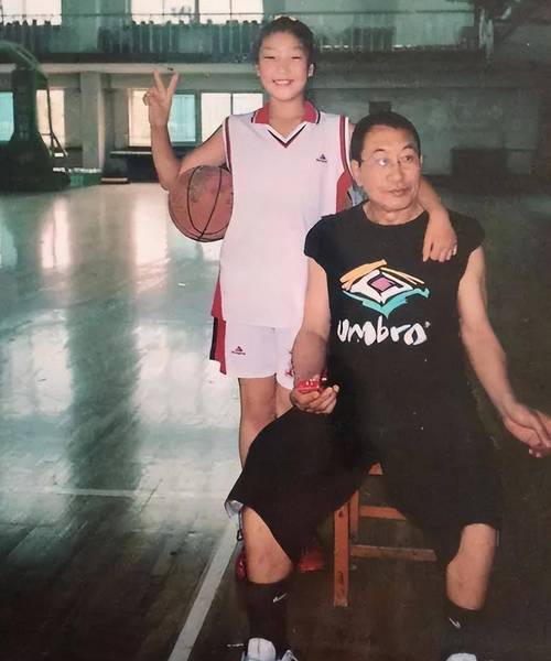 李梦老公张隆个人资料大起底，两人婚后生活甜蜜吗？