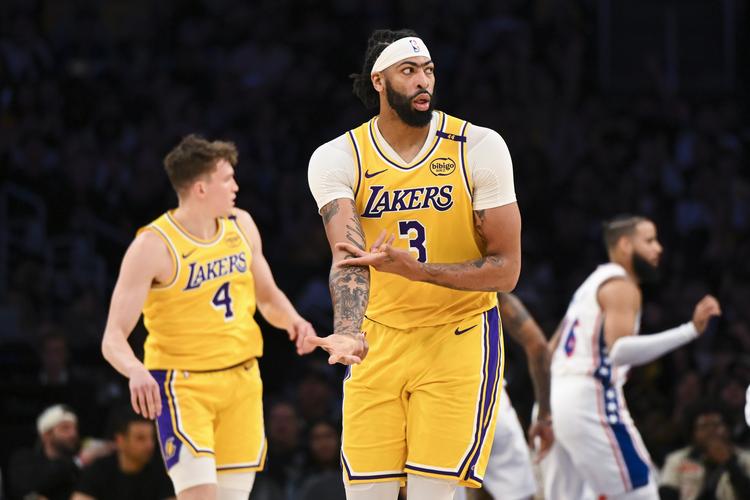 武贾西奇NBA生涯水平究竟如何？巅峰赛季数据深度解析