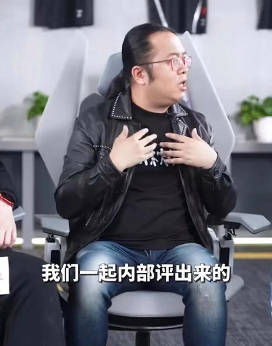 LPL战队FPX老板是谁？带你认识这位神秘人物