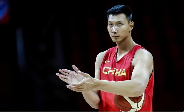 CBA巨星易建联，他的资产究竟有多少亿？