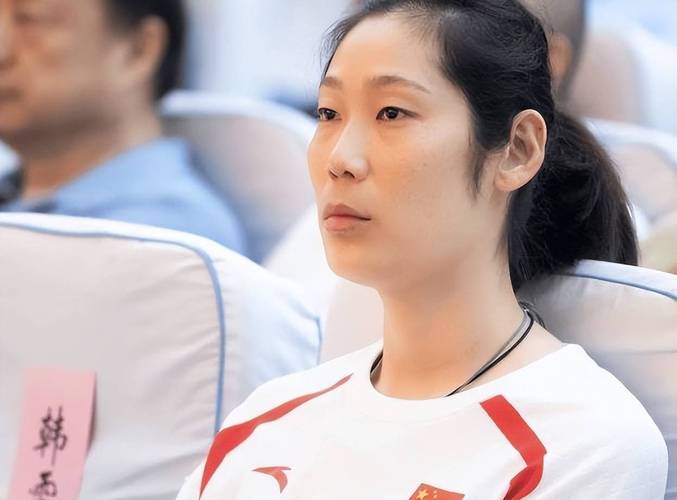 朱婷去哪里打球了？意甲联赛之旅精彩纷呈！