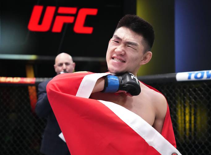 如何在UFC比赛中下注？避开陷阱赢取收益