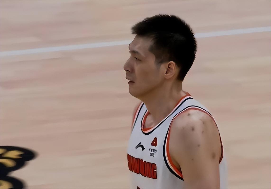 揭秘任骏飞的真实年龄！他今年究竟多少岁？