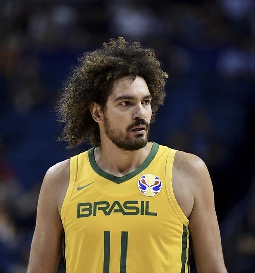 瓦莱乔厉害吗？看看他的NBA生涯数据你就知道了！