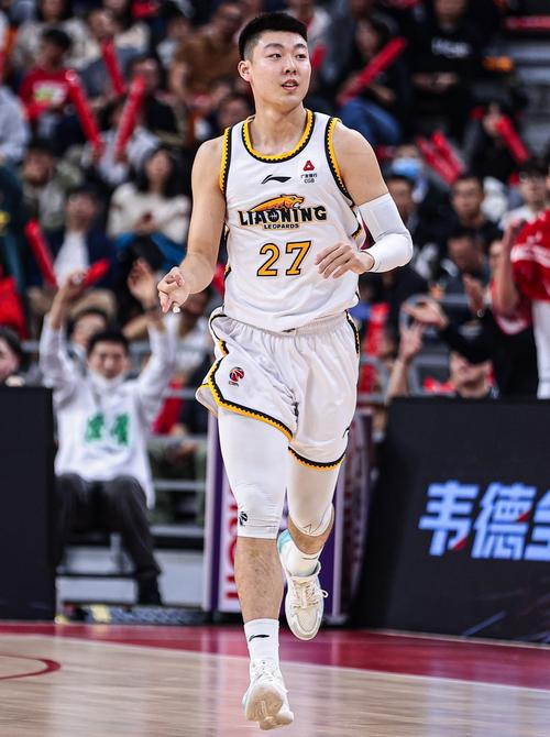 篮球明星俞泽辰是哪里人？他来自哪个省份哪个城市？