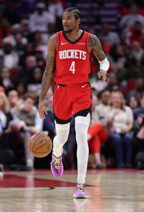 九指格林：从NBA球星到野球场传奇，他的经历令人震撼