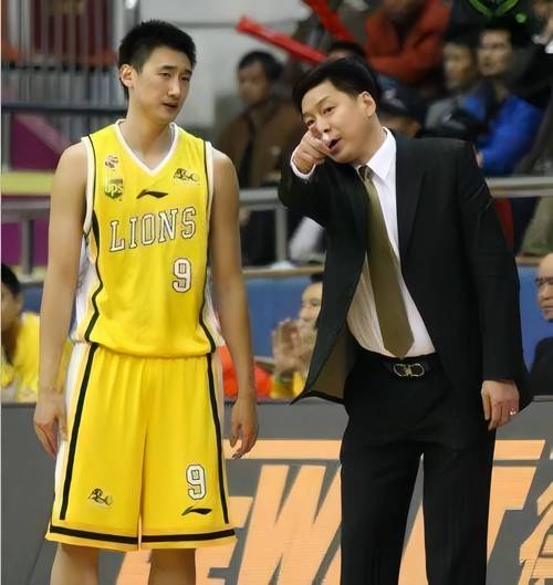 李京龙退役内幕曝光？是无奈之举还是另有隐情？