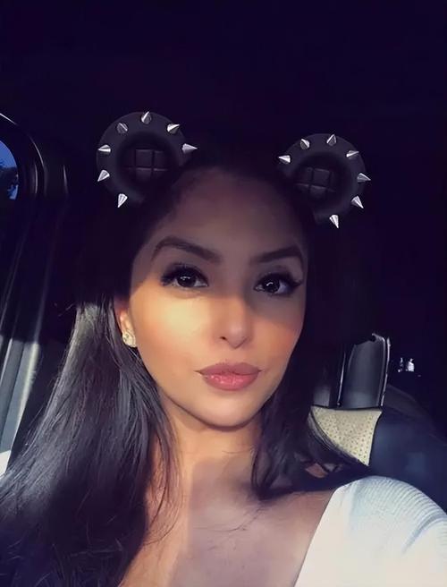 200斤！瓦妮莎有多胖？照片告诉你答案