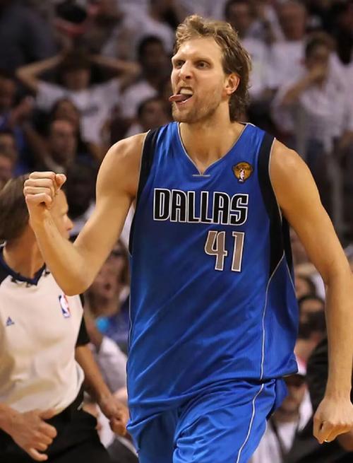 牛逼啊NBA！那些令人热血沸腾的瞬间！