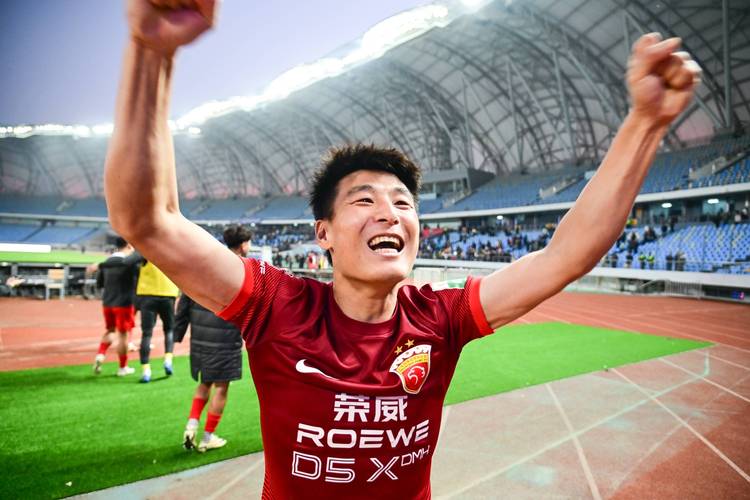 震惊！武磊百米速度多少秒？比你想象的更快！