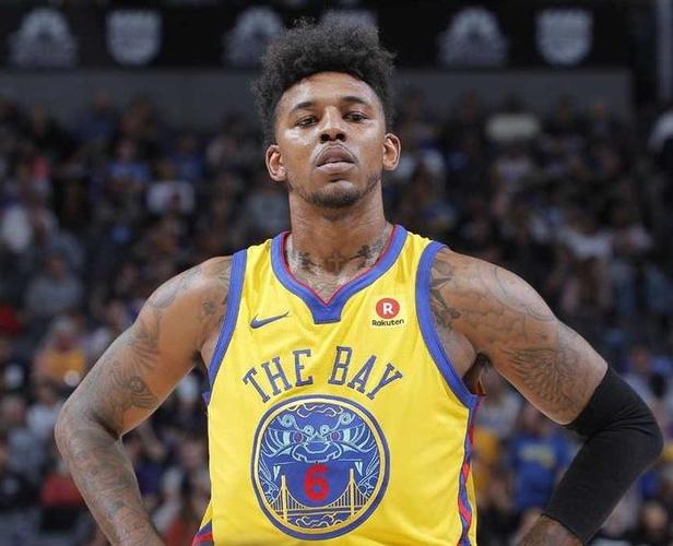揭秘：尼克杨NBA生涯各个时期球衣号码大全